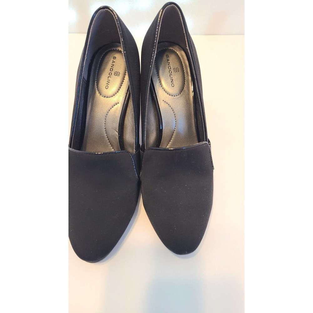 Ladies Bandolino Shoes High Heel EUC 7 1/2 M Black Pumps Closed Toe Classy Sexy